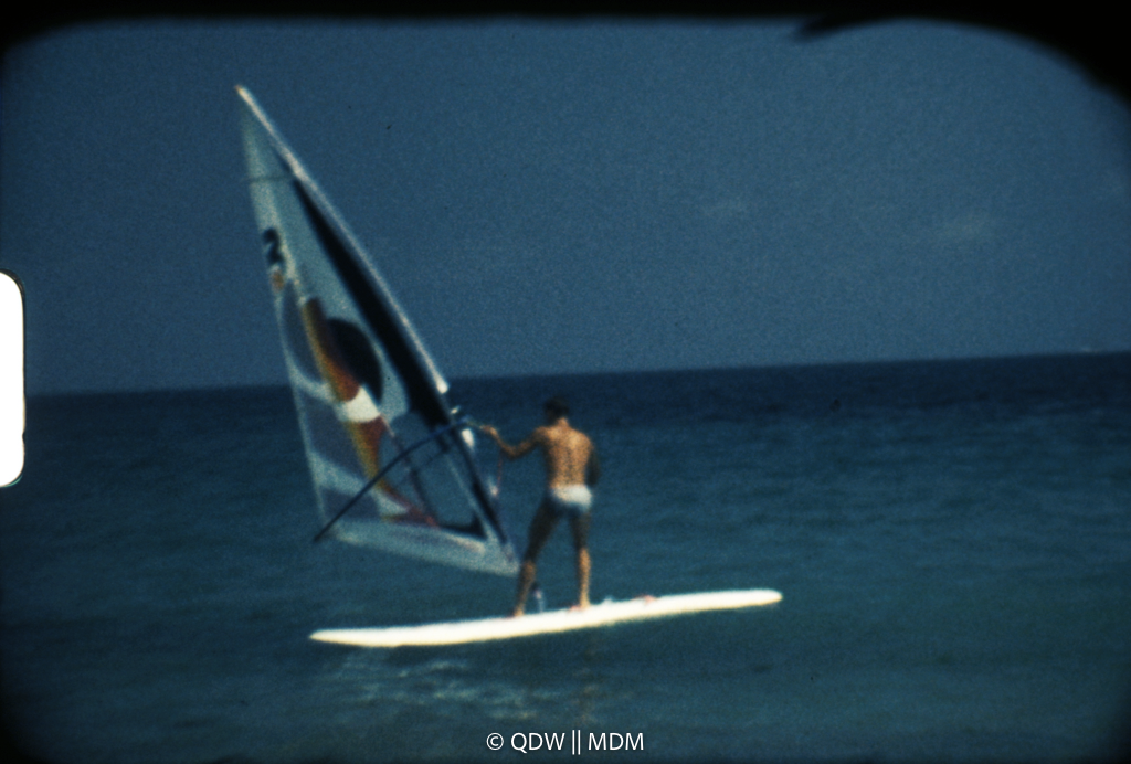 Frame 1811