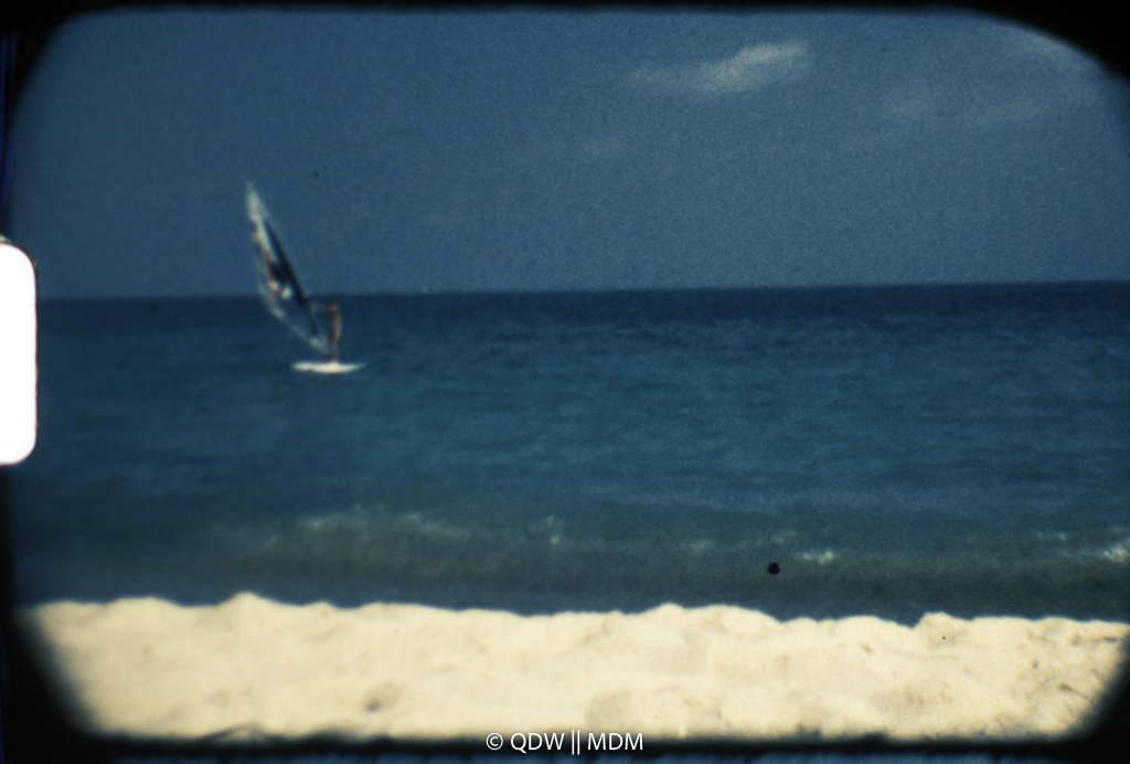 Frame 3072